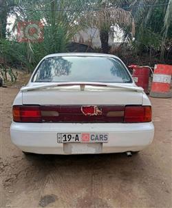 تۆیۆتا کۆرۆلا